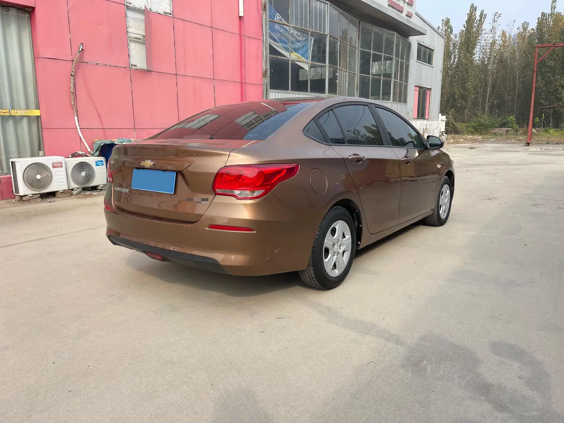 2019 CHEVROLET CAVALIER thumbnail 4