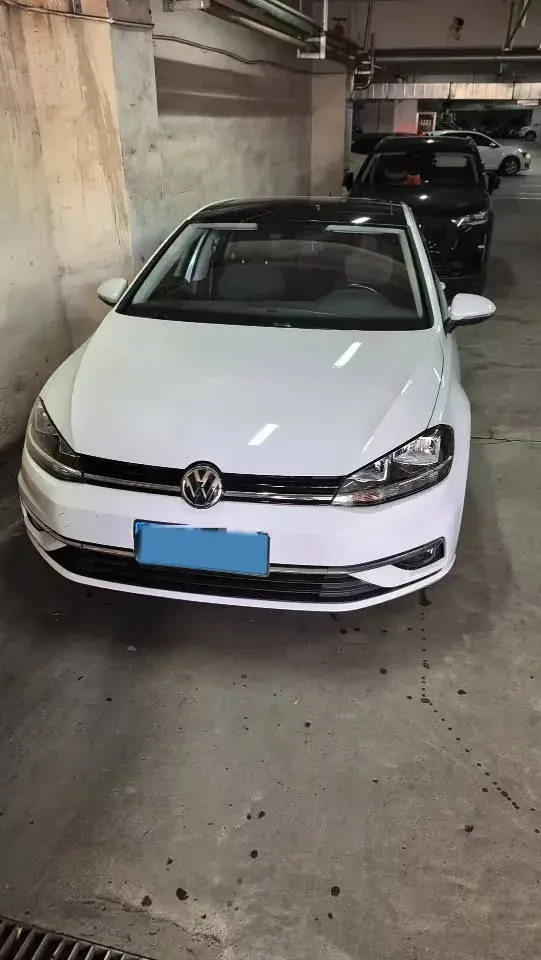 2018 VOLKSWAGEN GOLF thumbnail 2