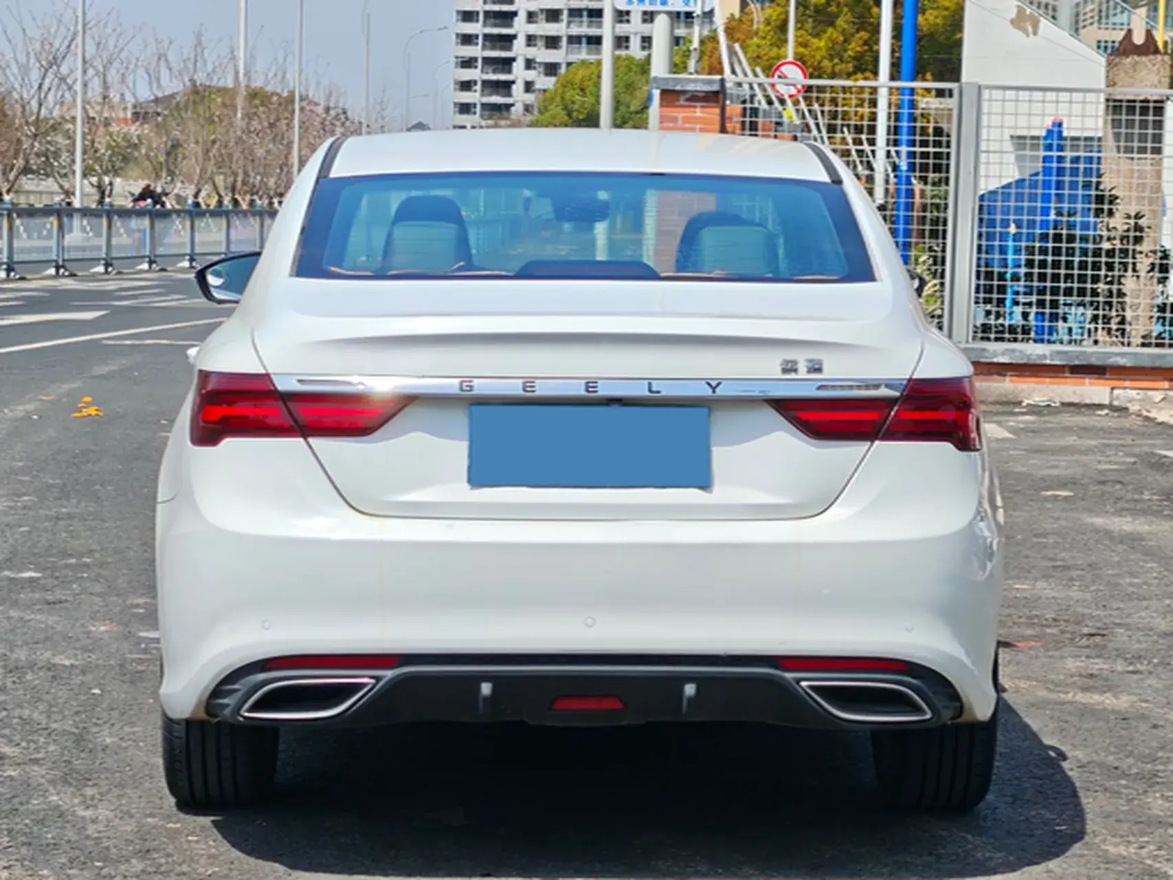 2020 GEELY BINRAY thumbnail 3