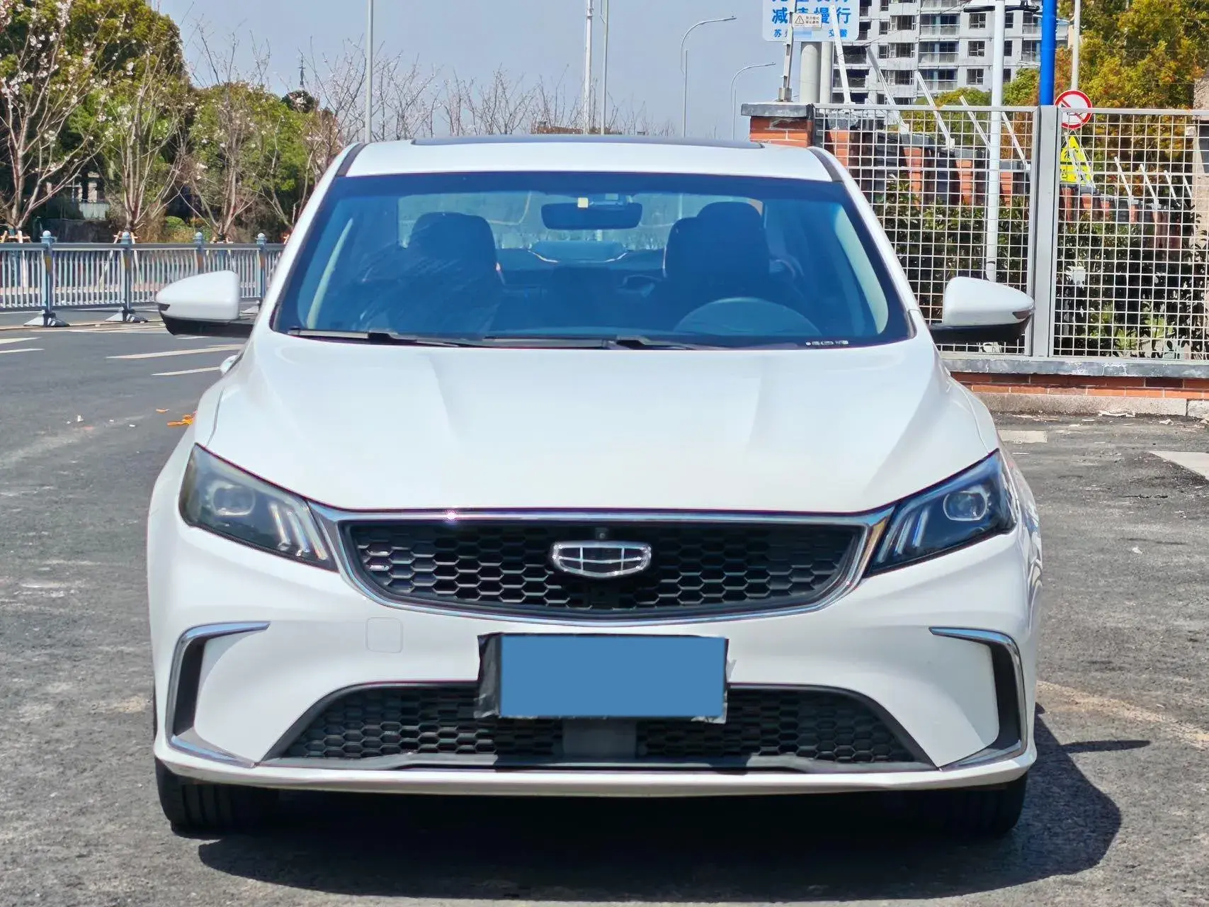 2020 GEELY BINRAY thumbnail 2