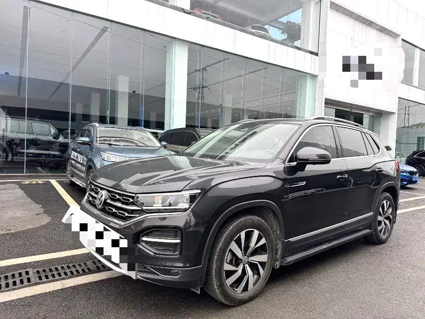 2022 VOLKSWAGEN TAYRON view 1