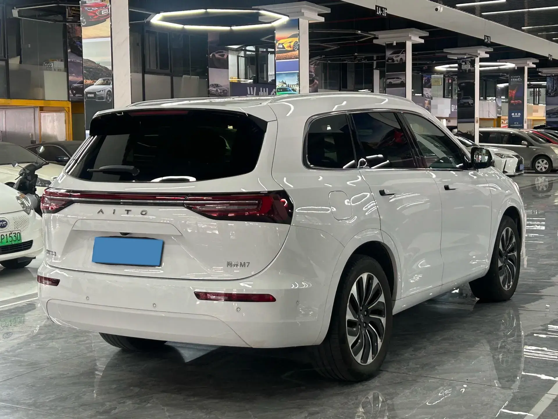 2022 AITO AITO thumbnail 4