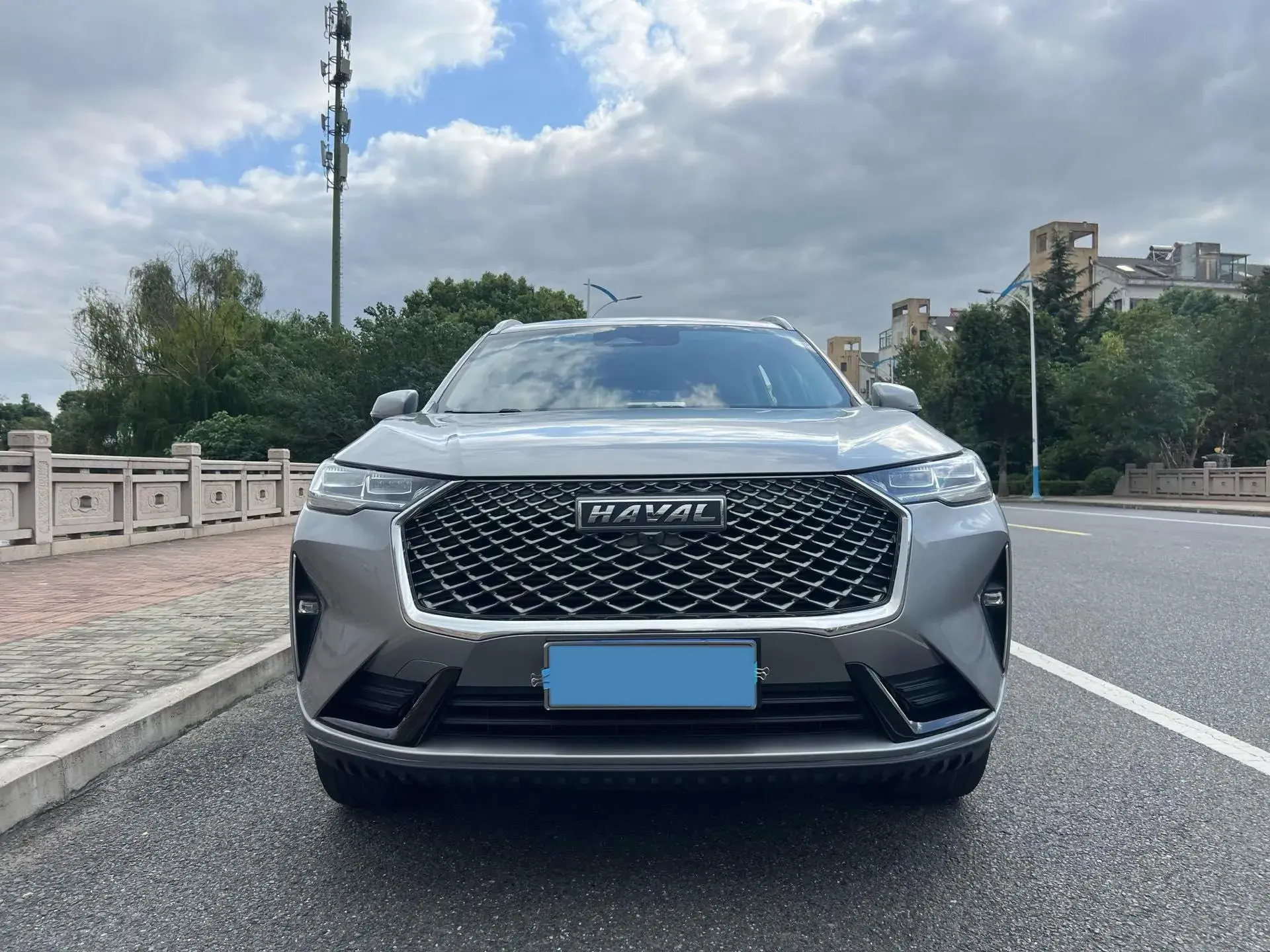 2021 HAVAL H6 thumbnail 2