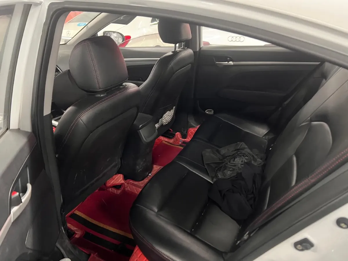 2016 Hyundai Elantra 1.6L 130HP L4 6AT,autocango,china used car exporter,china ev exporter,chinese used car exporter,chinese used ev exporter