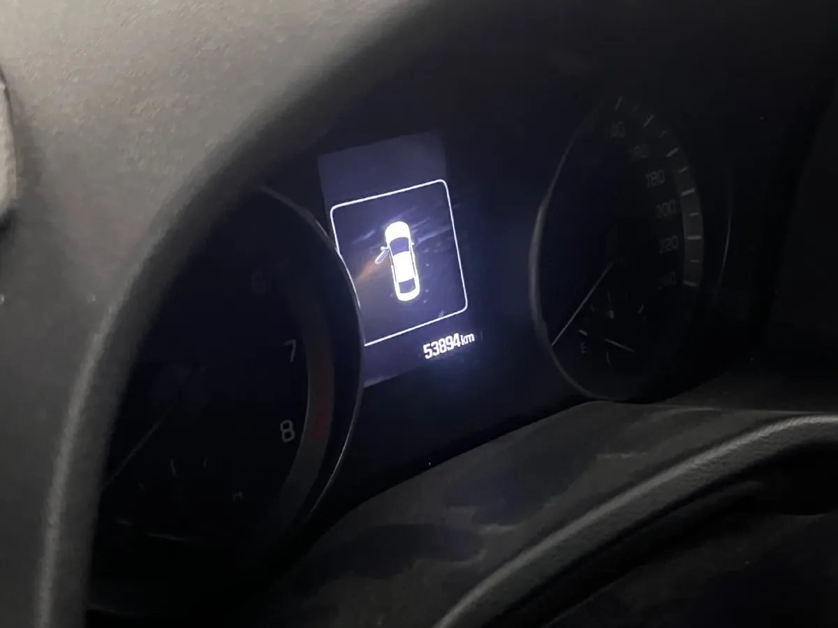 2016 Hyundai Elantra 1.6L 130HP L4 6AT,autocango,china used car exporter,china ev exporter,chinese used car exporter,chinese used ev exporter