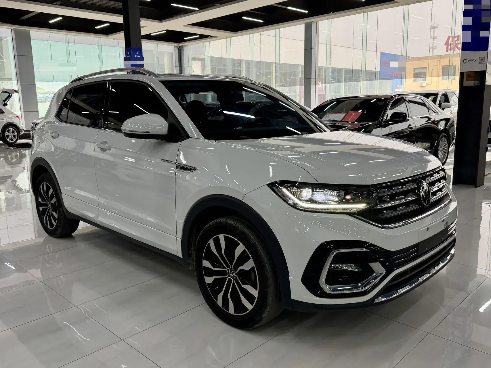 2021 VOLKSWAGEN TACQUA thumbnail 3