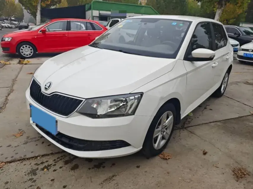 2017 Skoda Fabia 1.4L 90HP L4 6AT