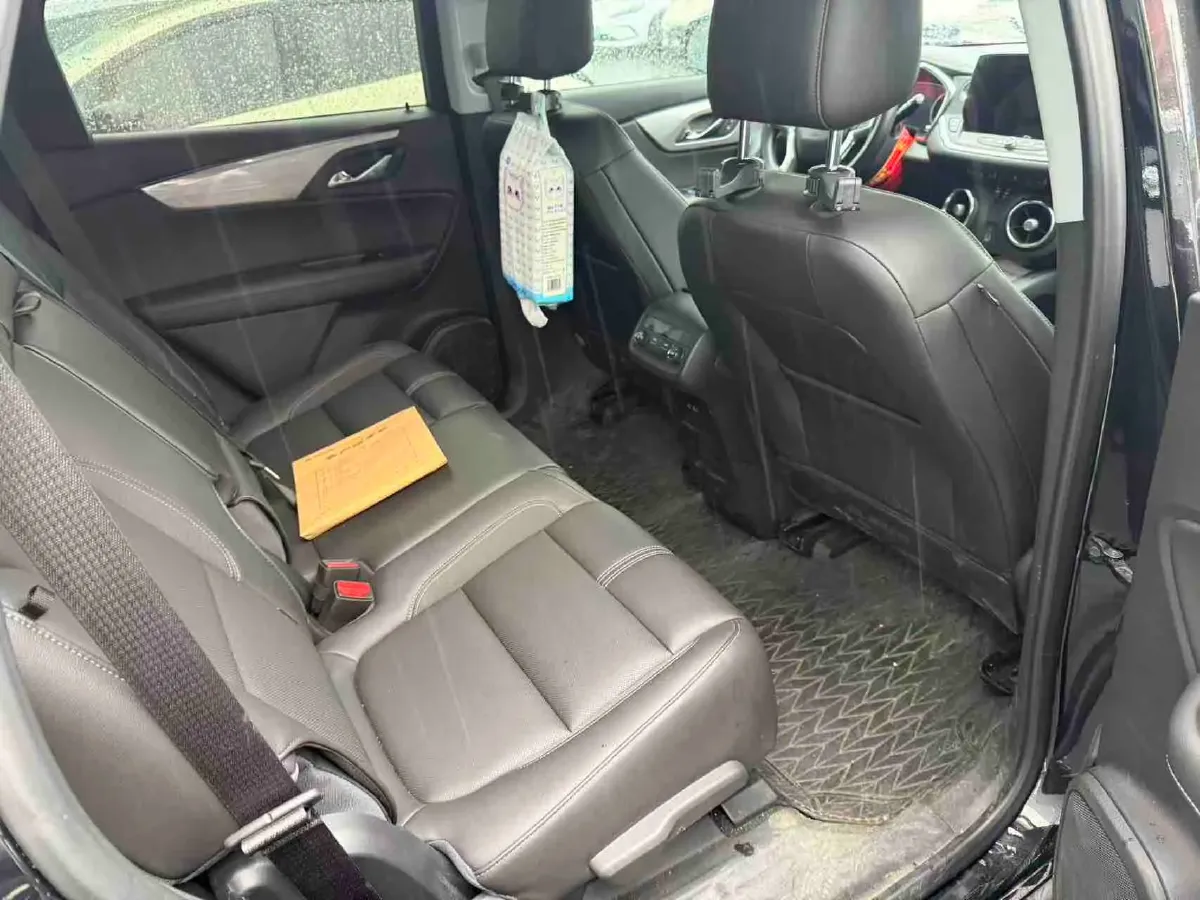 2023 Chevrolet Blazer 2.0T 237HP L4 9AT,autocango,china used car exporter,china ev exporter,chinese used car exporter,chinese used ev exporter
