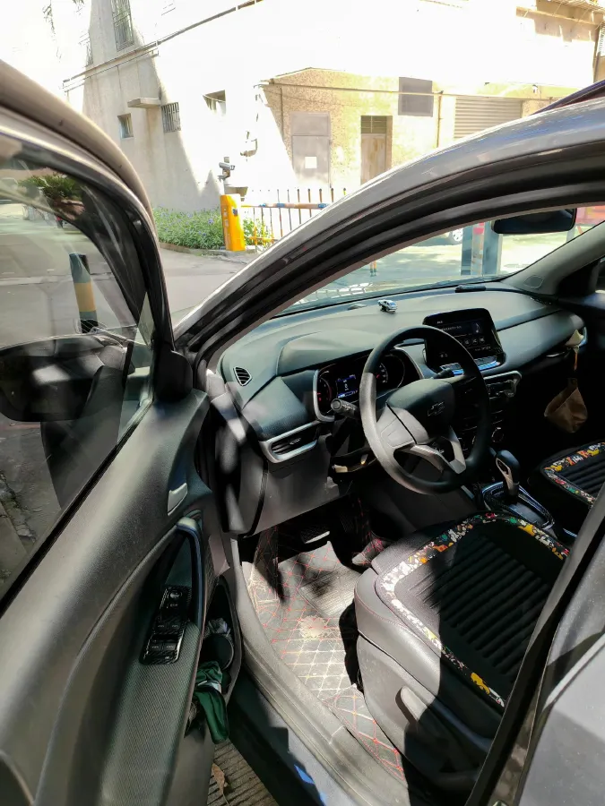 2020 Chevrolet Cavalier 1.0T 125HP L3 6AT,autocango,china used car exporter,china ev exporter,chinese used car exporter,chinese used ev exporter