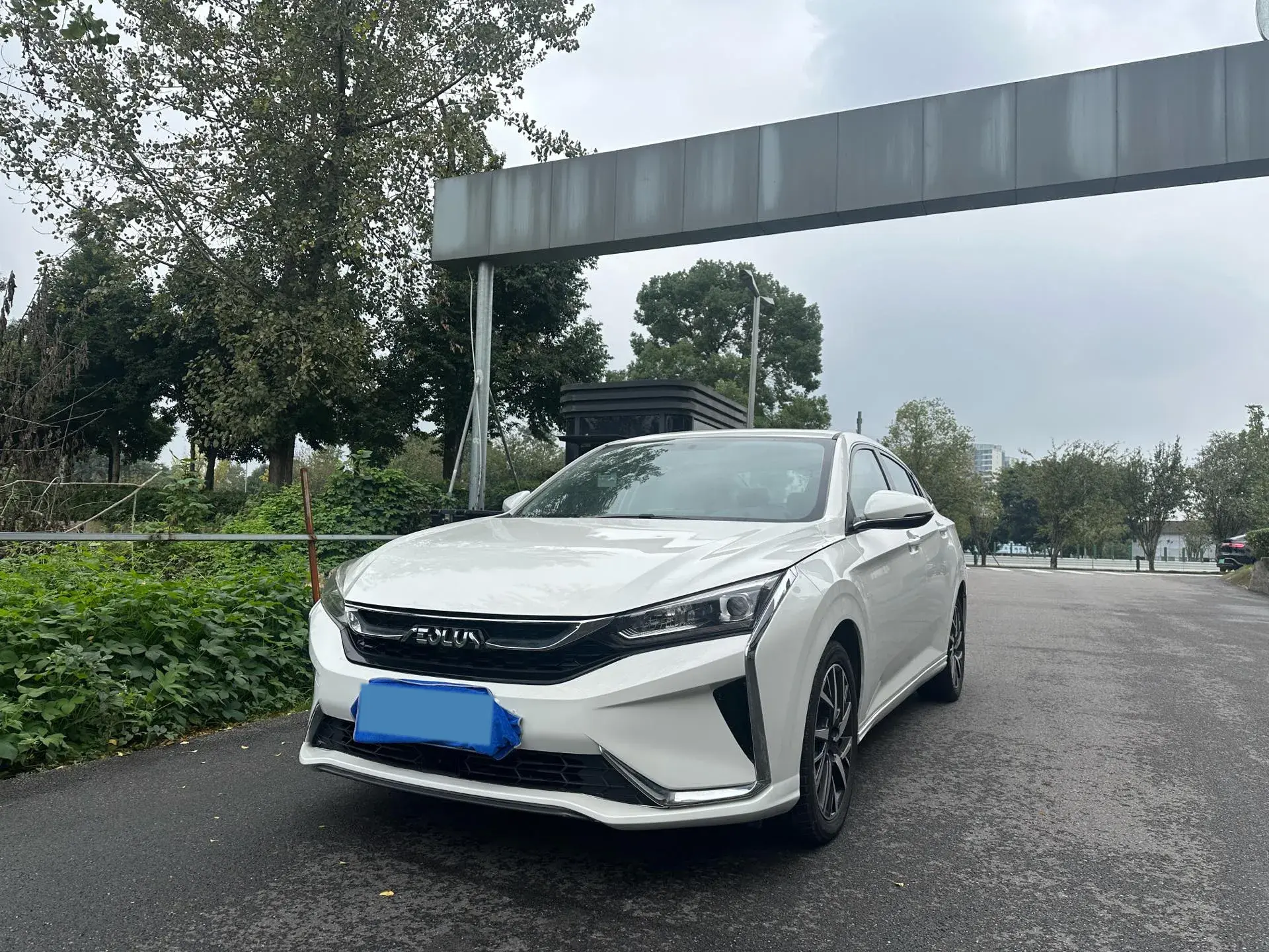 2020 DONGFENG AEOLUS view 1