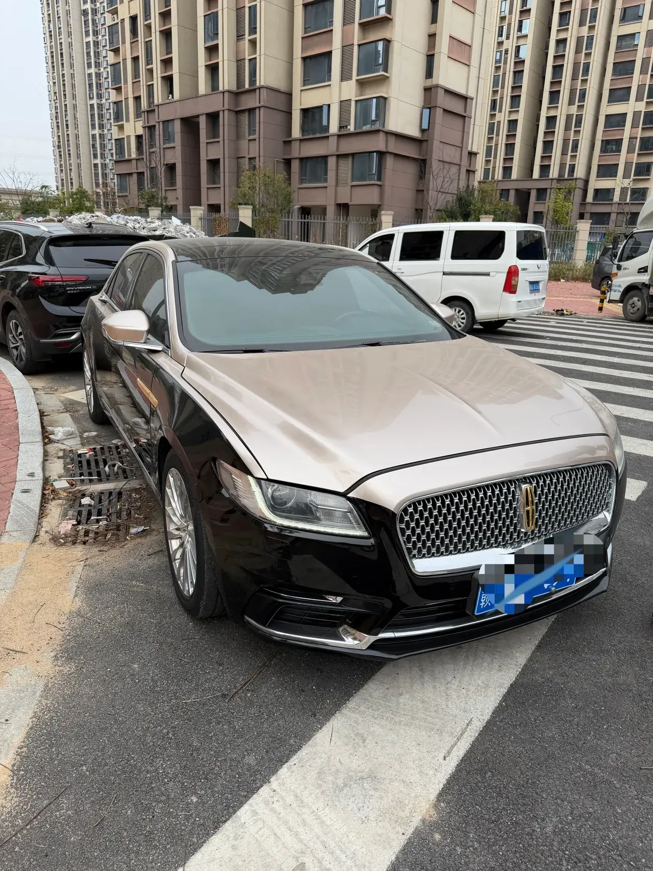 2018 LINCOLN CONTINENTAL thumbnail 2