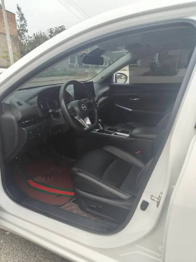 2023 NISSAN SYLPHY thumbnail 4