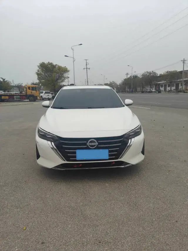 2023 NISSAN SYLPHY thumbnail 2