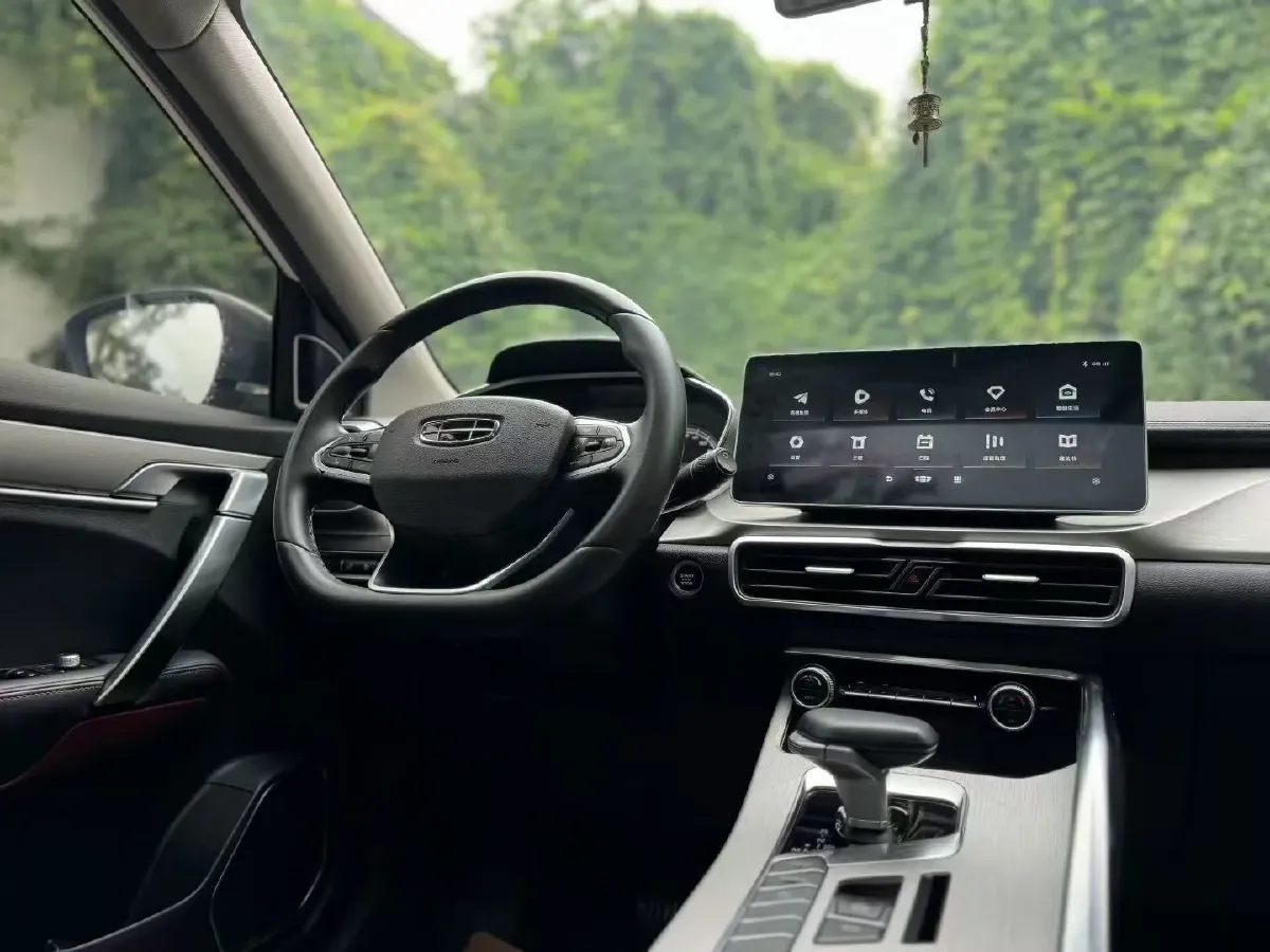 2021 Geely Coolray 1.4T 141HP L4 6DCT,autocango,china used car exporter,china ev exporter,chinese used car exporter,chinese used ev exporter