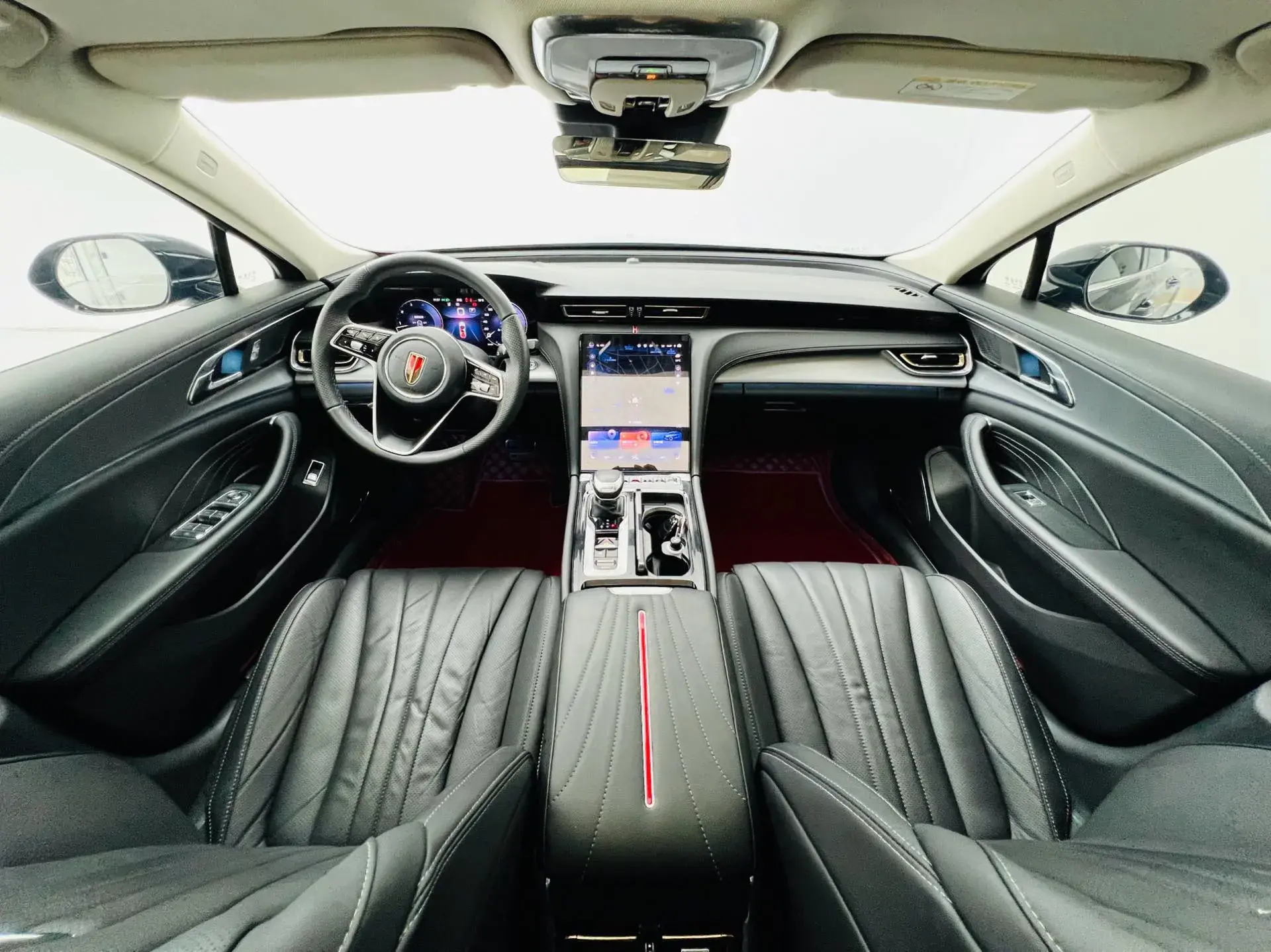 2023 HONGQI H5 thumbnail 2