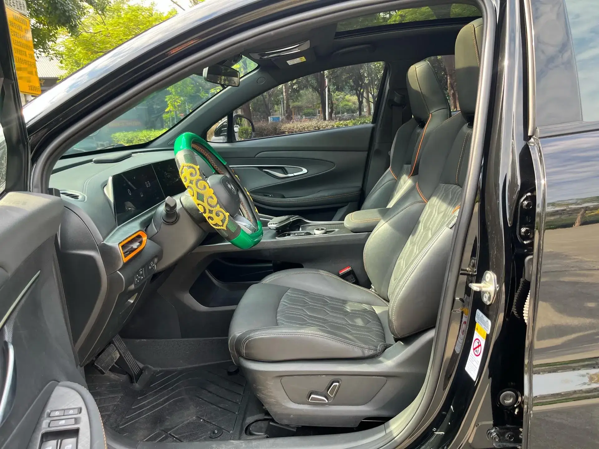 2022 CHANGAN UNI-T thumbnail 4