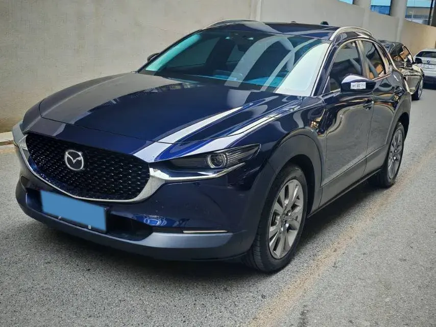 2021 MAZDA CX-30 view 1