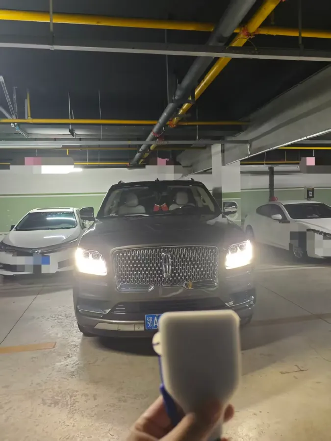 2018 Lincoln Navigator 3.5T 415HP V6 10AT,autocango,china used car exporter,china ev exporter,chinese used car exporter,chinese used ev exporter