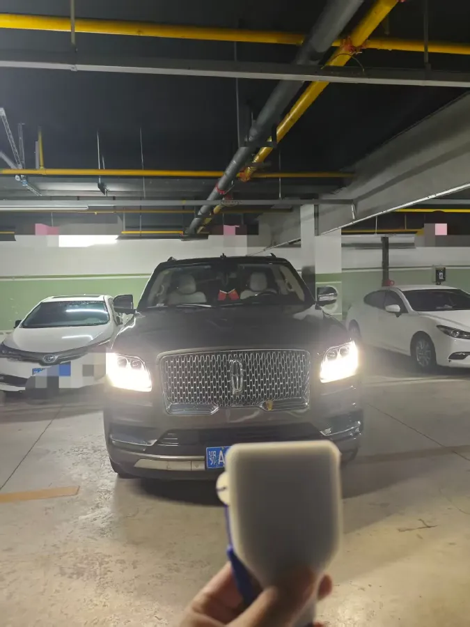 2018 Lincoln Navigator 3.5T 415HP V6 10AT,autocango,china used car exporter,china ev exporter,chinese used car exporter,chinese used ev exporter