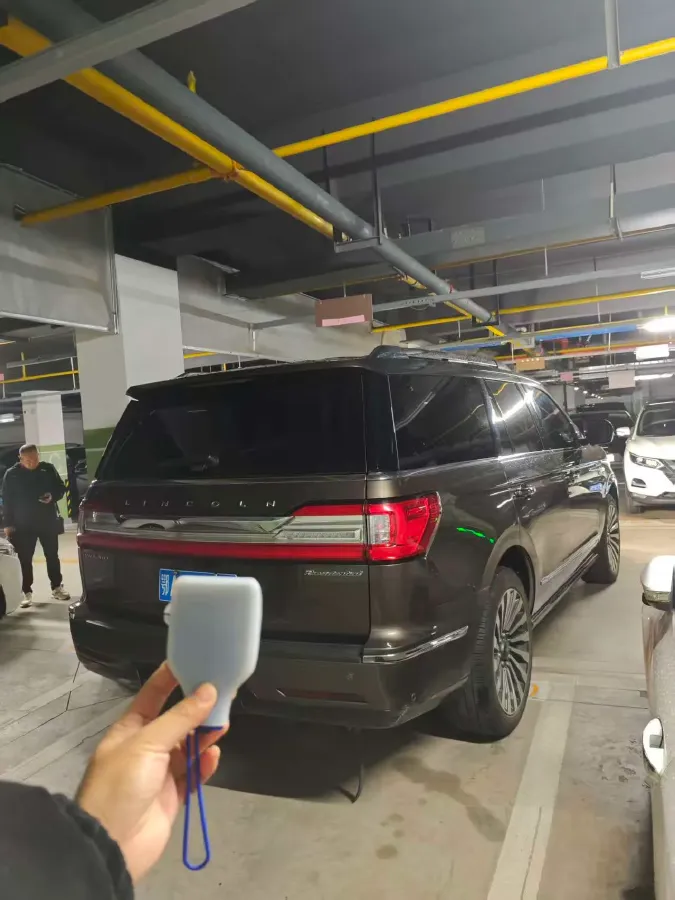 2018 Lincoln Navigator 3.5T 415HP V6 10AT,autocango,china used car exporter,china ev exporter,chinese used car exporter,chinese used ev exporter