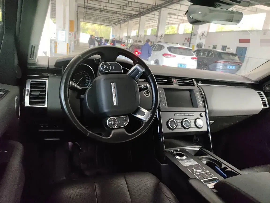 2017 Land Rover Discovery 3.0T 340HP V6 8AT,autocango,china used car exporter,china ev exporter,chinese used car exporter,chinese used ev exporter