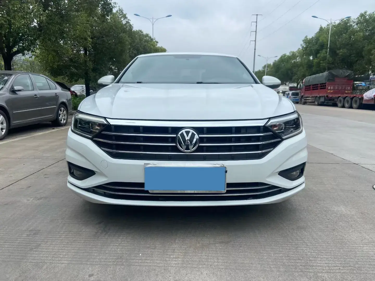 2020 VOLKSWAGEN SAGITAR thumbnail 2