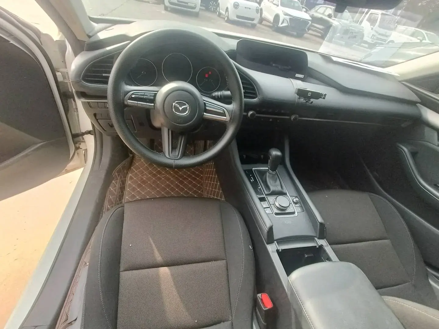 2022 MAZDA 3 thumbnail 4