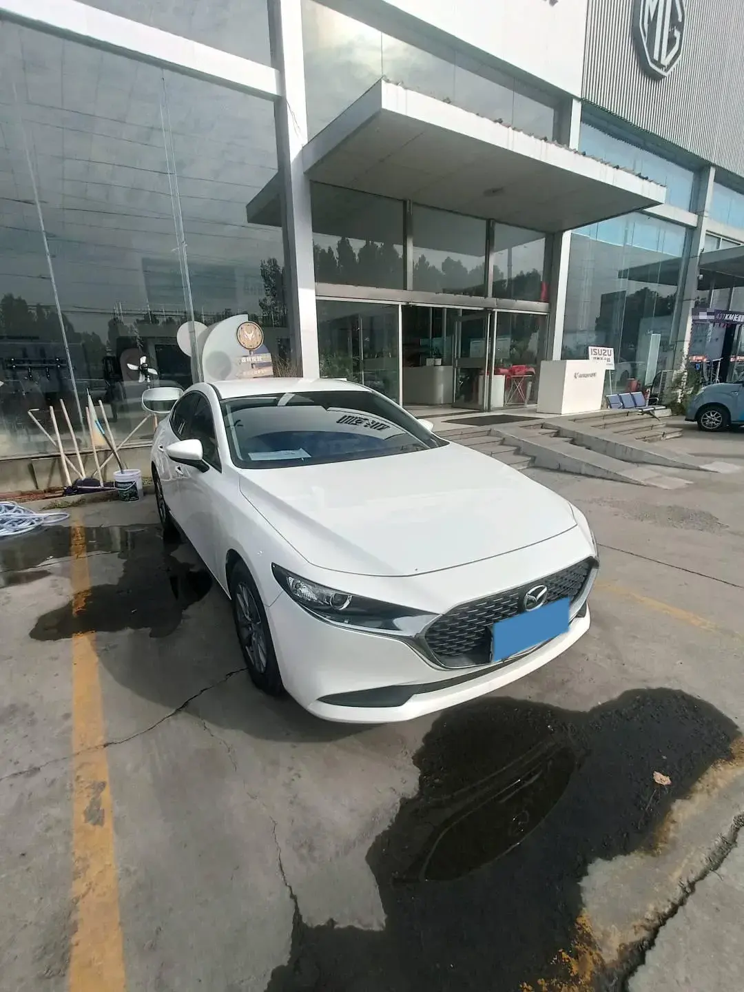 2022 MAZDA 3 thumbnail 3