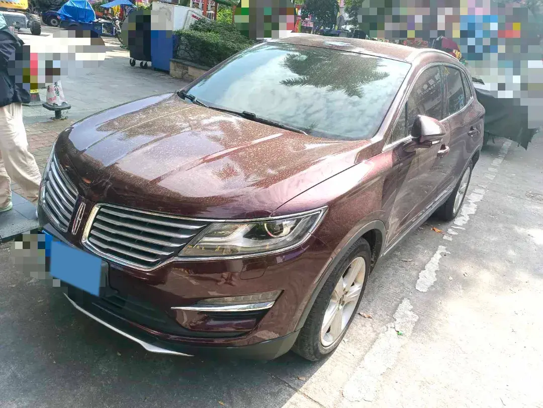 2018 LINCOLN MKC view 1