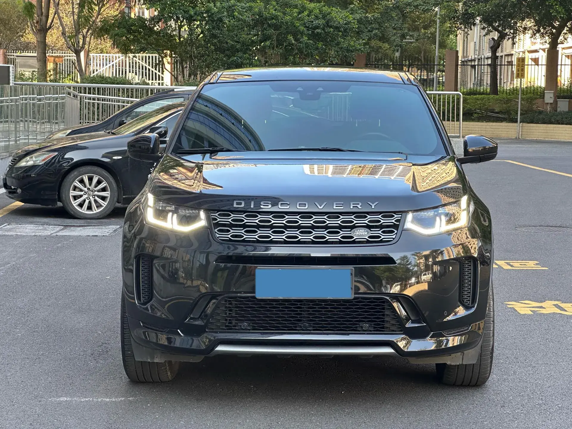 2020 LAND ROVER thumbnail 2