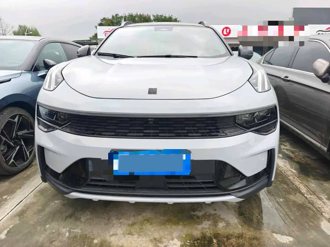 2022 LYNK&CO 01 thumbnail 2