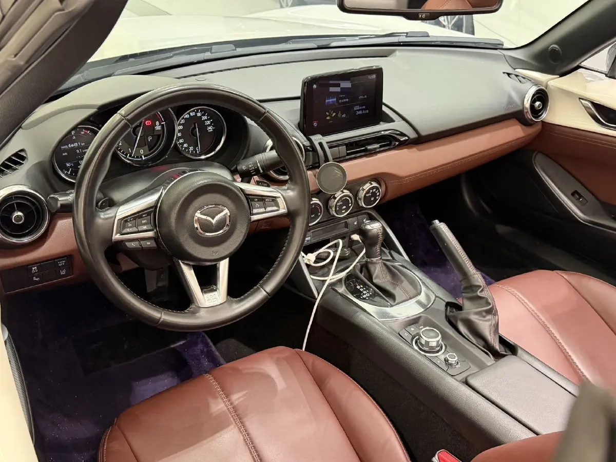 2018 Mazda MX-5 2.0L 158HP L4 6AT,autocango,china used car exporter,china ev exporter,chinese used car exporter,chinese used ev exporter