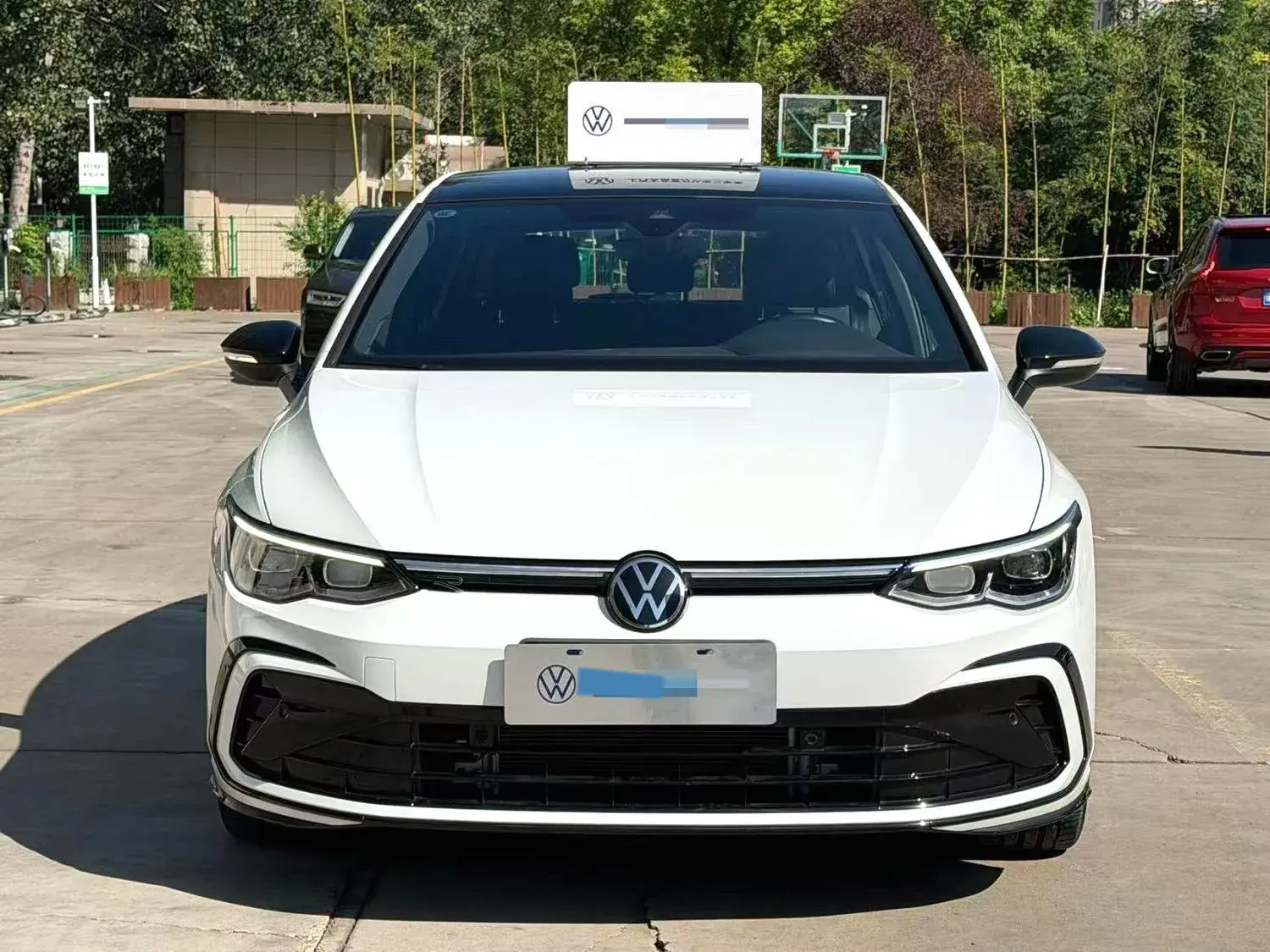 2021 VOLKSWAGEN GOLF thumbnail 2