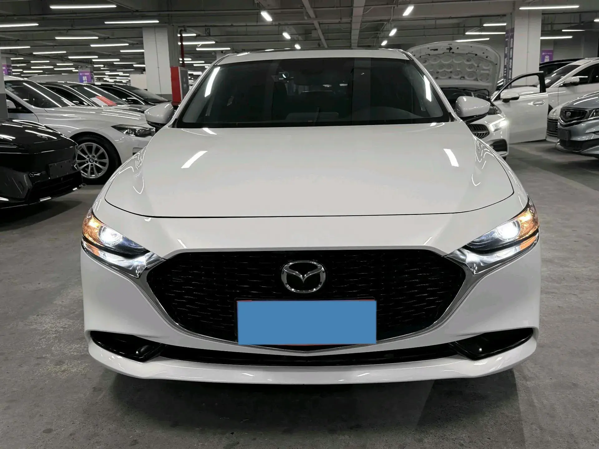 2022 MAZDA 3 thumbnail 3