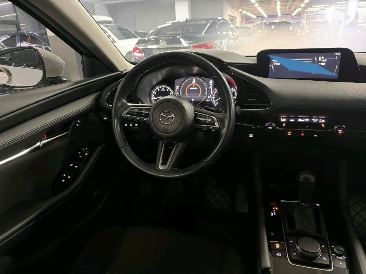 2022 Mazda 3 Axela 2.0L 158HP L4 6AT,autocango,china used car exporter,china ev exporter,chinese used car exporter,chinese used ev exporter