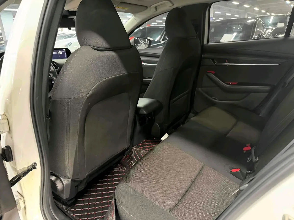 2022 Mazda 3 Axela 2.0L 158HP L4 6AT,autocango,china used car exporter,china ev exporter,chinese used car exporter,chinese used ev exporter