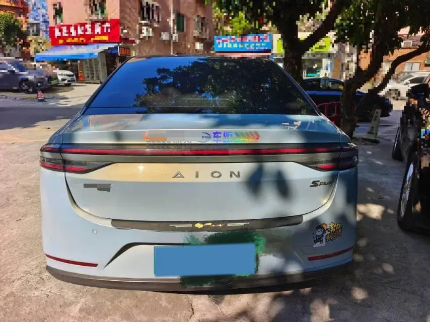 2021 AION S thumbnail 3