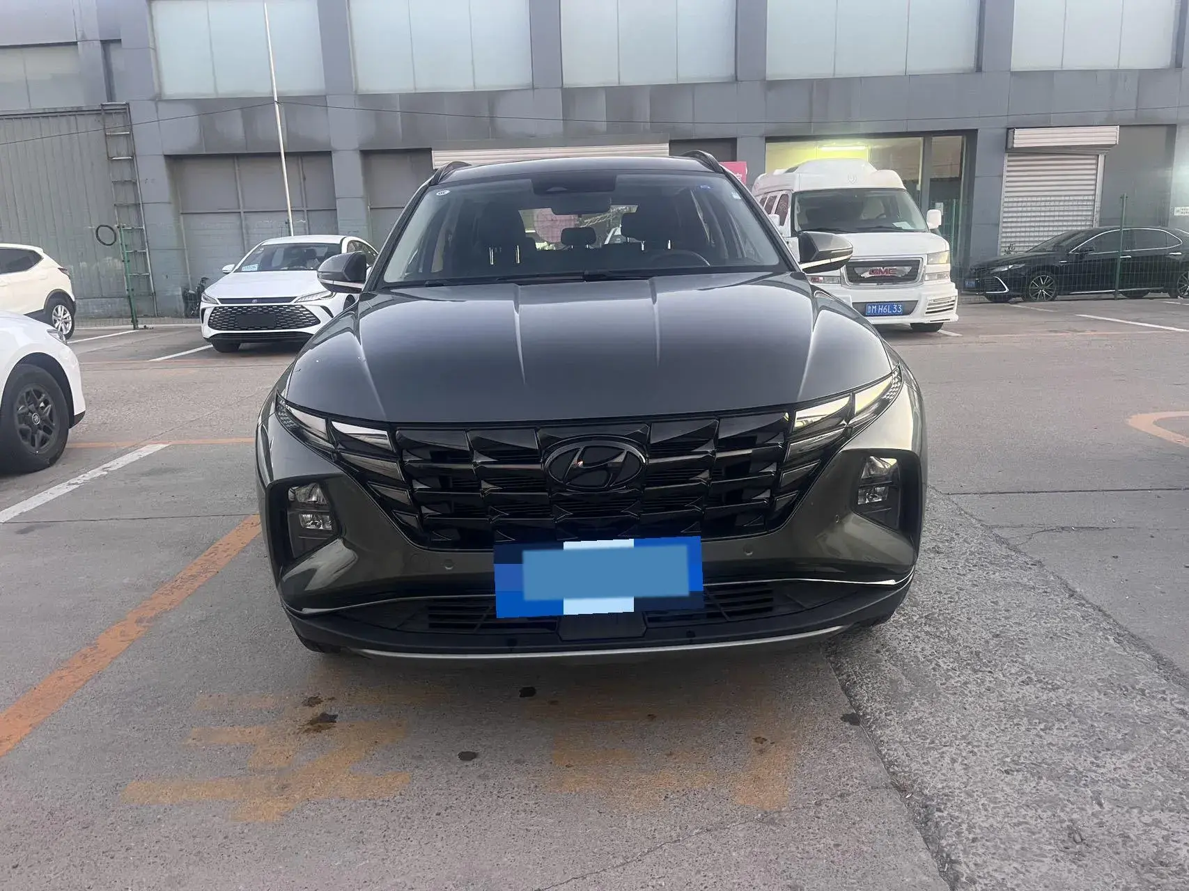 2022 HYUNDAI TUCSON thumbnail 3