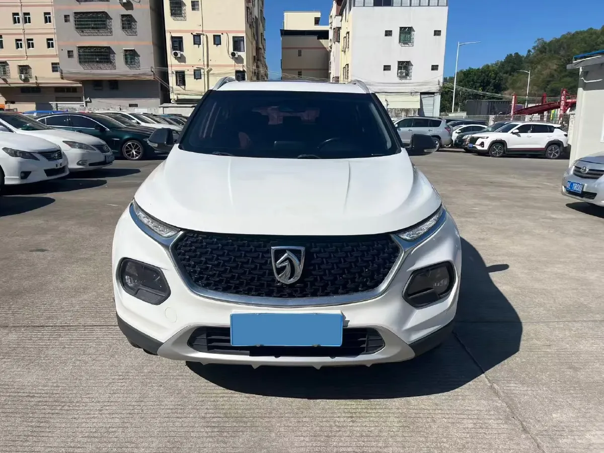 2019 BaoJun 510 1.5L 112HP L4 5AMT,autocango,china used car exporter,china ev exporter,chinese used car exporter,chinese used ev exporter