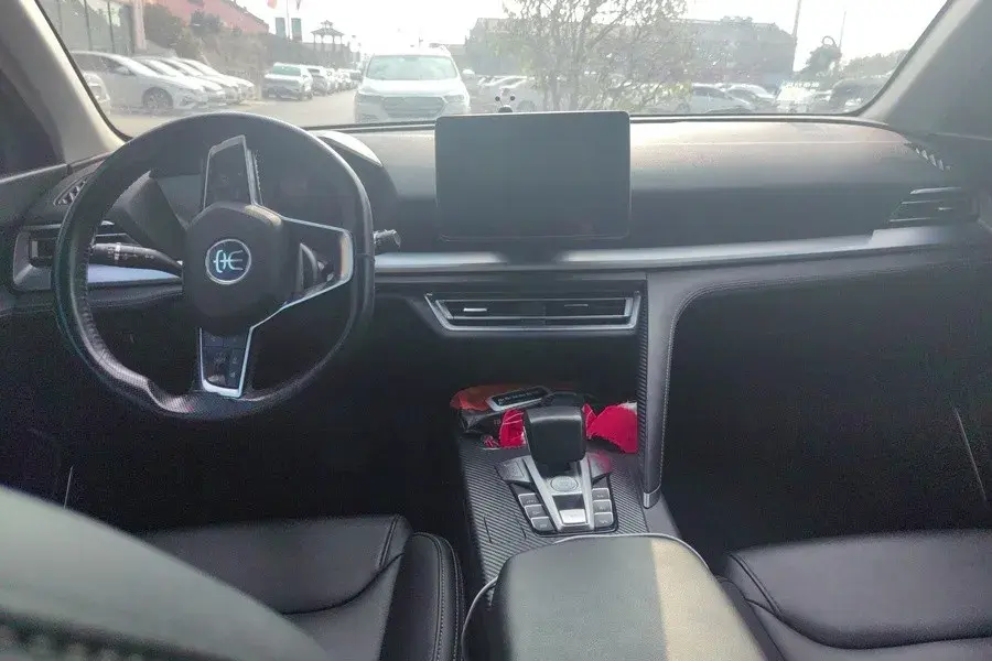 2019 BYD SONG thumbnail 4