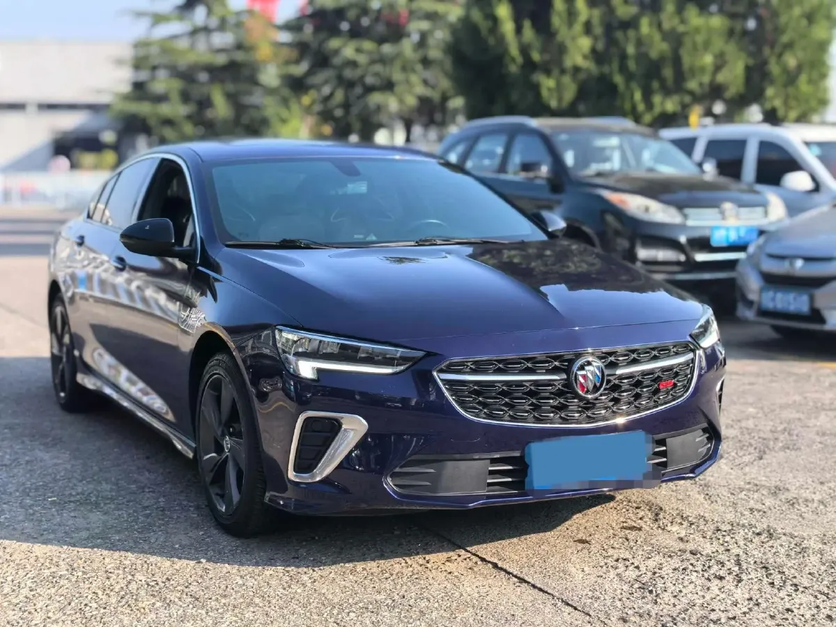 2021 Buick Regal 2.0T 237HP L4 9AT,autocango,china used car exporter,china ev exporter,chinese used car exporter,chinese used ev exporter