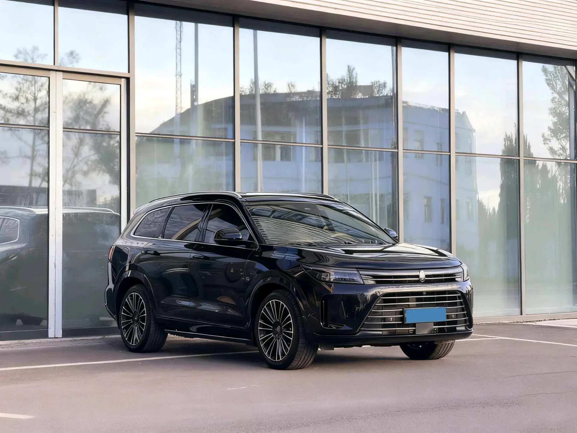 2024 AITO AITO thumbnail 2