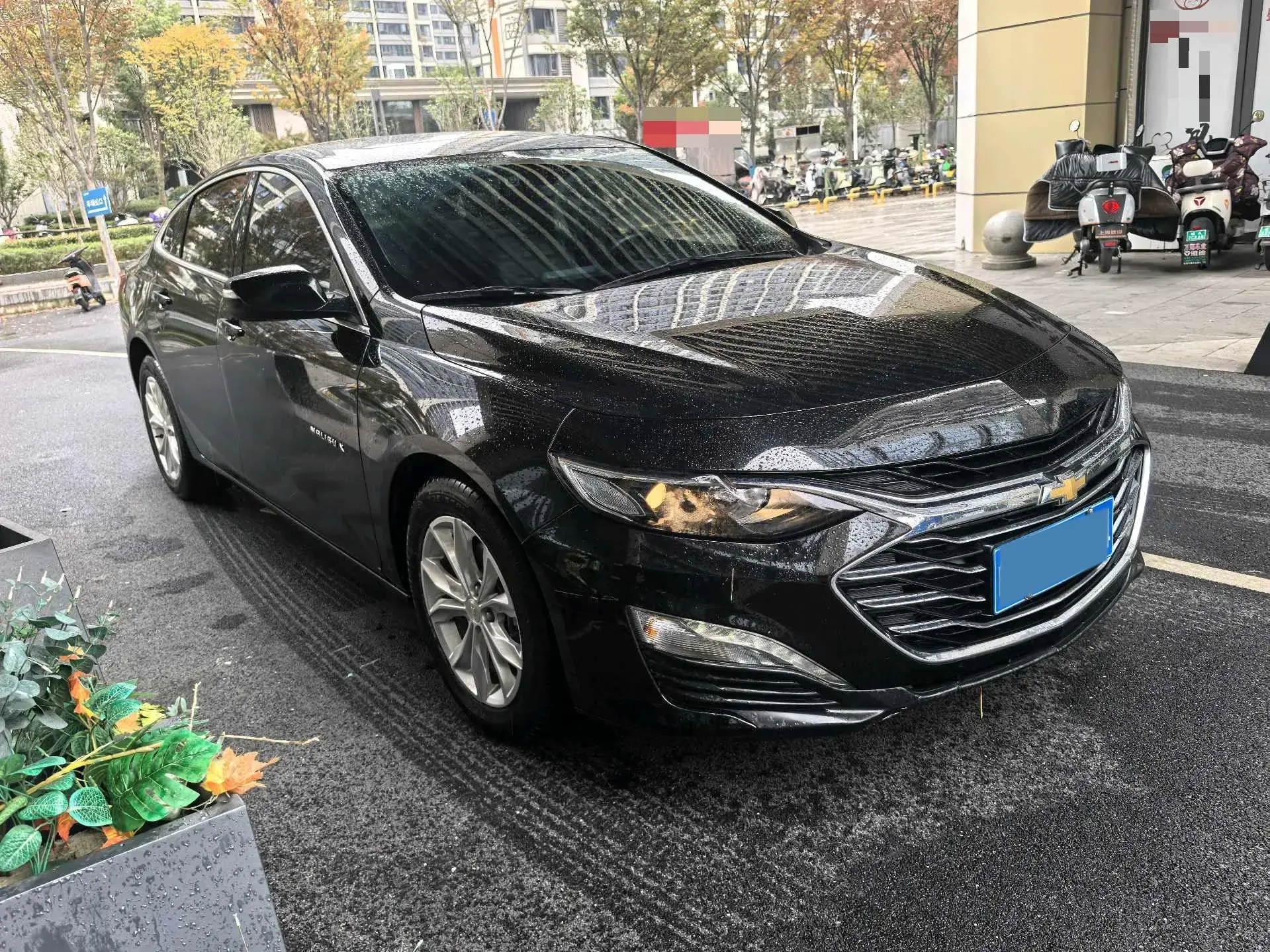 2022 CHEVROLET MALIBU thumbnail 3
