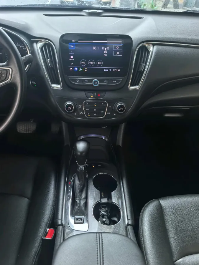 2022 Chevrolet Malibu XL 1.5T 169HP L4 9AT,autocango,china used car exporter,china ev exporter,chinese used car exporter,chinese used ev exporter