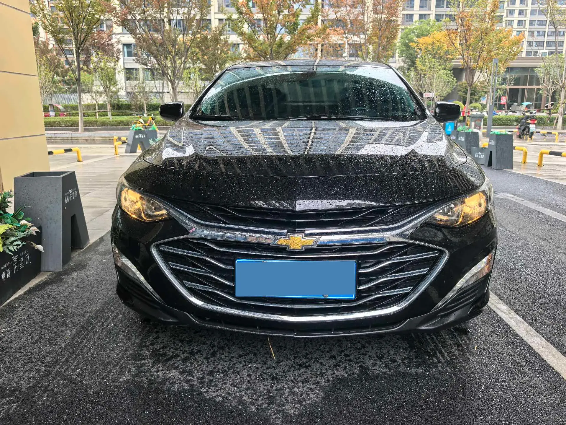 2022 CHEVROLET MALIBU thumbnail 2