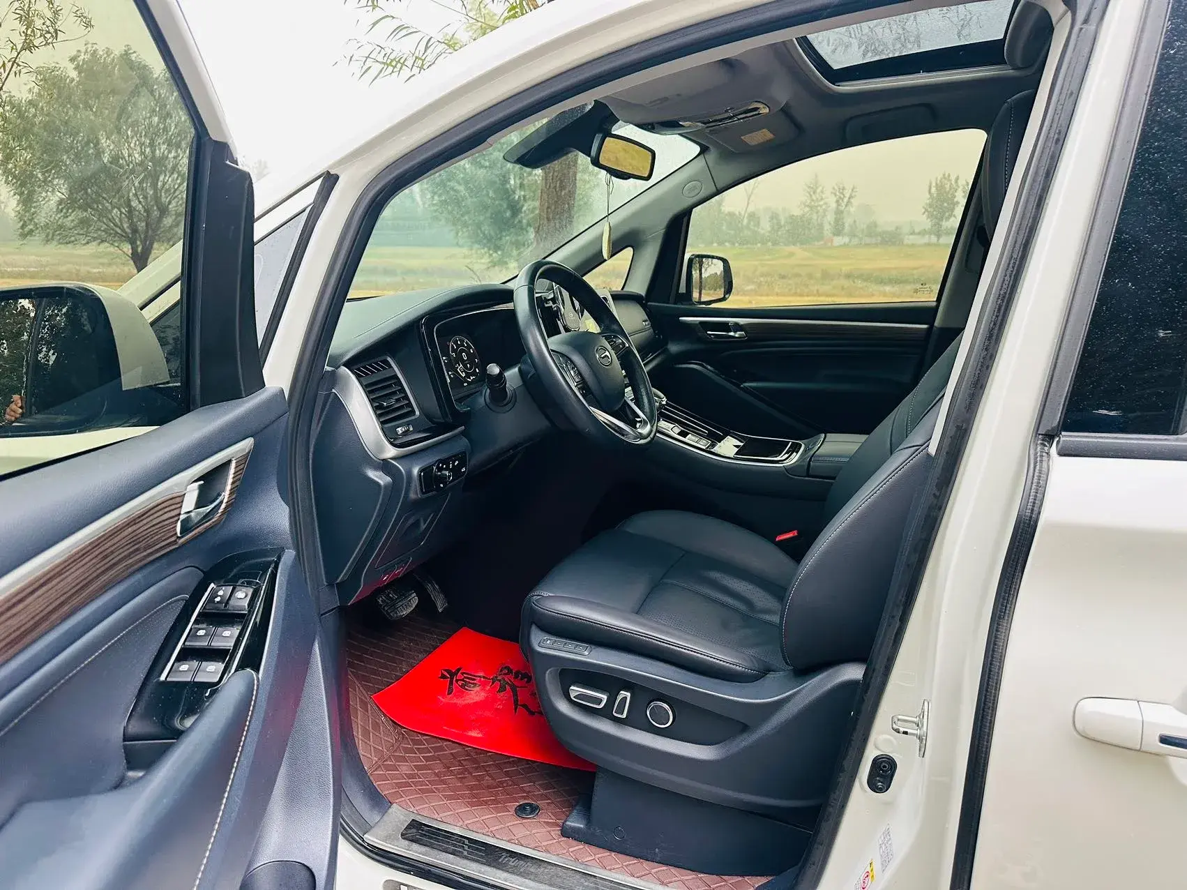 2021 GAC TRUMPCHI thumbnail 4