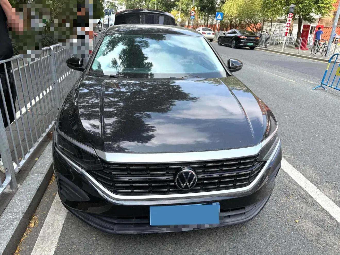 2024 VOLKSWAGEN PASSAT thumbnail 2