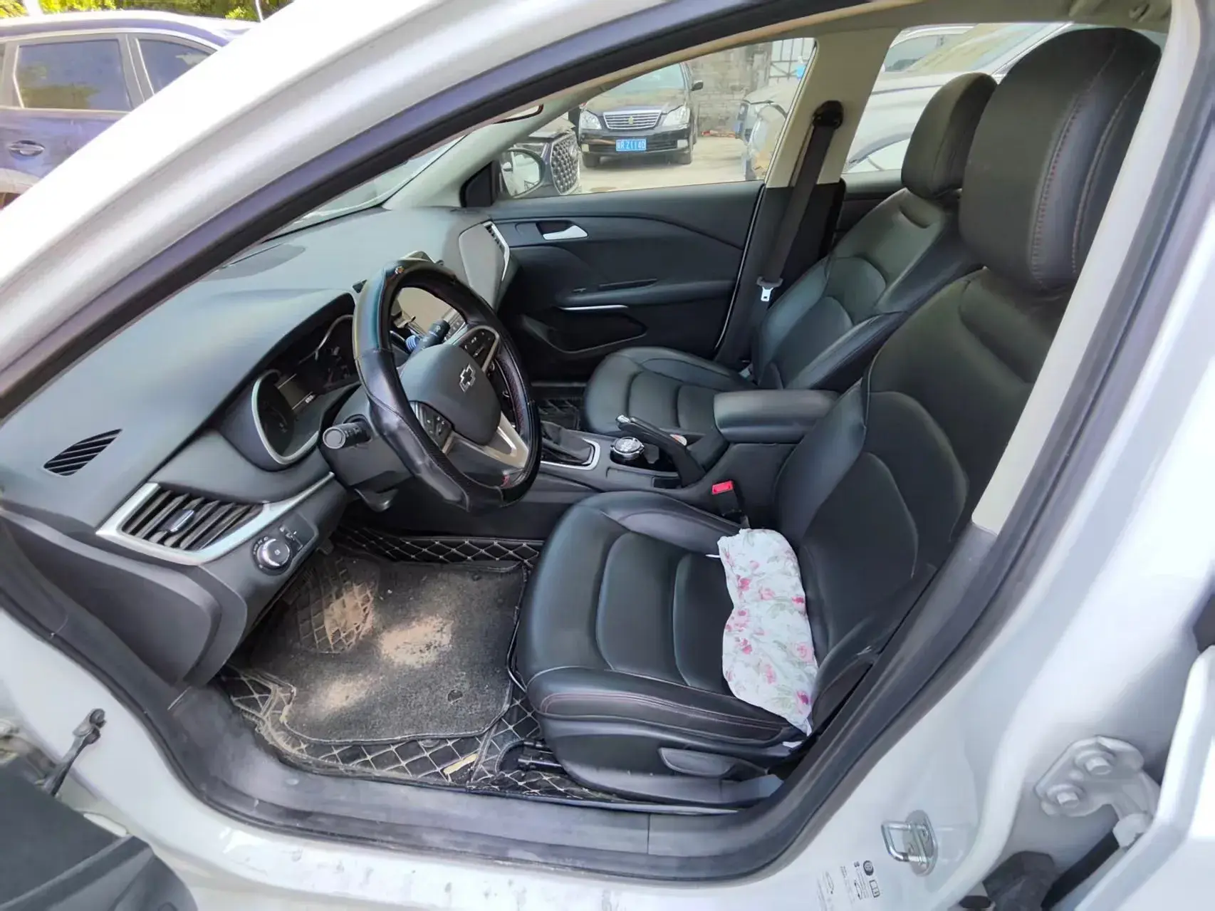 2020 CHEVROLET MONZA thumbnail 3