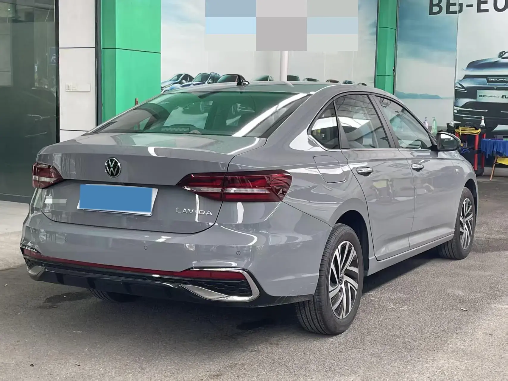 2024 VOLKSWAGEN LAVIDA thumbnail 4