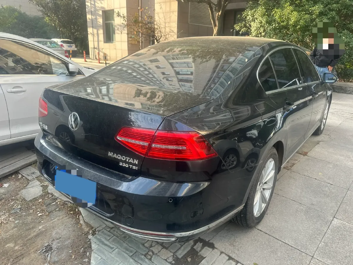 2019 Volkswagen Magotan 2.0T 186HP L4 7DCT,autocango,china used car exporter,china ev exporter,chinese used car exporter,chinese used ev exporter